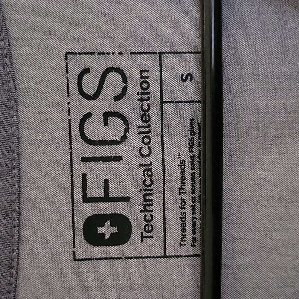 Figs Scrub Set - Picture 2 of 7